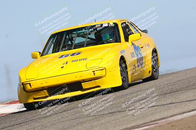 media/Oct-26-2025-CalClub SCCA (Sun) [[8ce1e69566]]/Group 2/Grapevine/